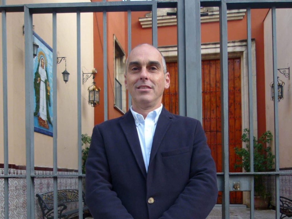 Felicitación a D. Manuel Valle Navarro por su elección como nuevo hermano mayor de la Hermandad de Santa&nbsp;Marta