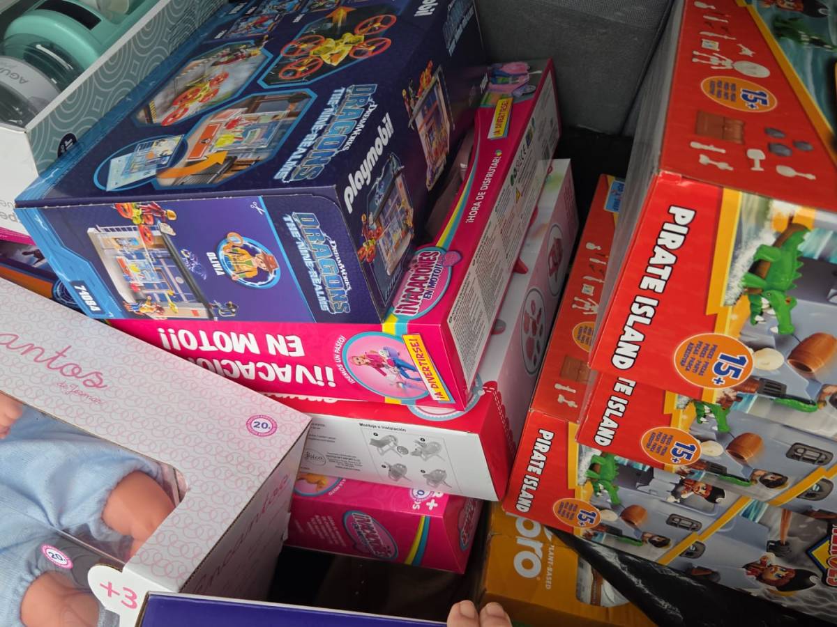 Un año más, la Diputación de Caridad colabora con los más pequeños de Cáritas San Miguel y familias de la&nbsp;Hermandad